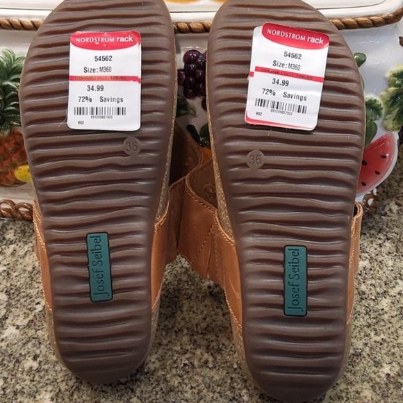 Josef Seibel leather cork sandals. - Picture 3 of 7